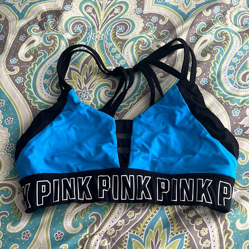 pink vs sports bra